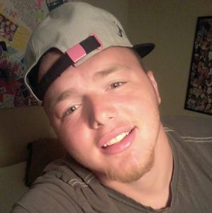 Meet your Posher, Thomas