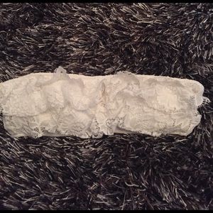 Small bandeau bikini ruffle top