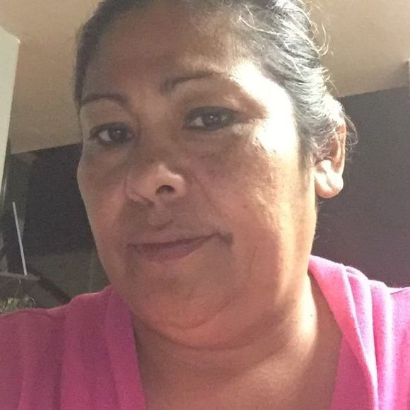 Meet your Posher, Lola - Picture 1 of 1