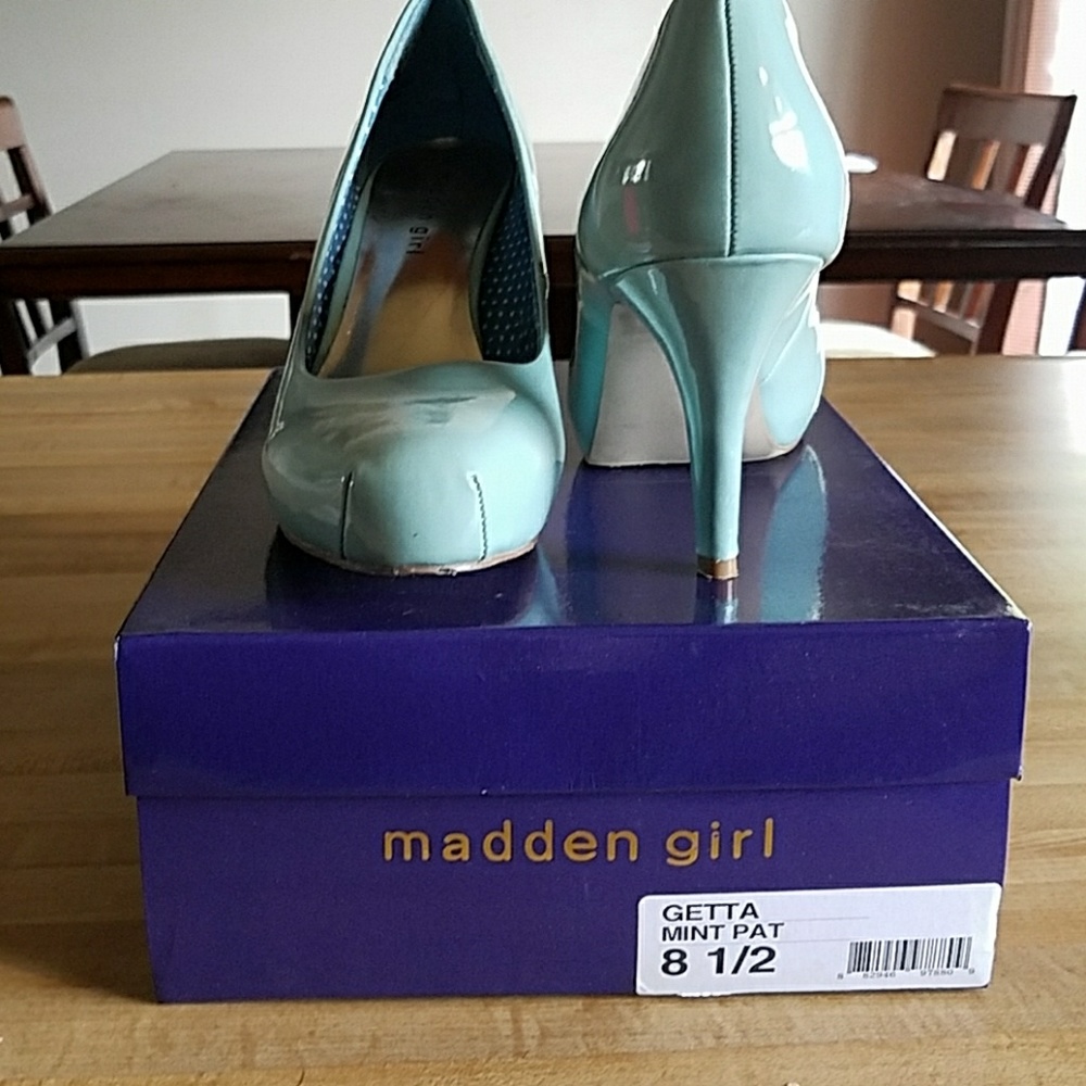Madden girl Getta heels