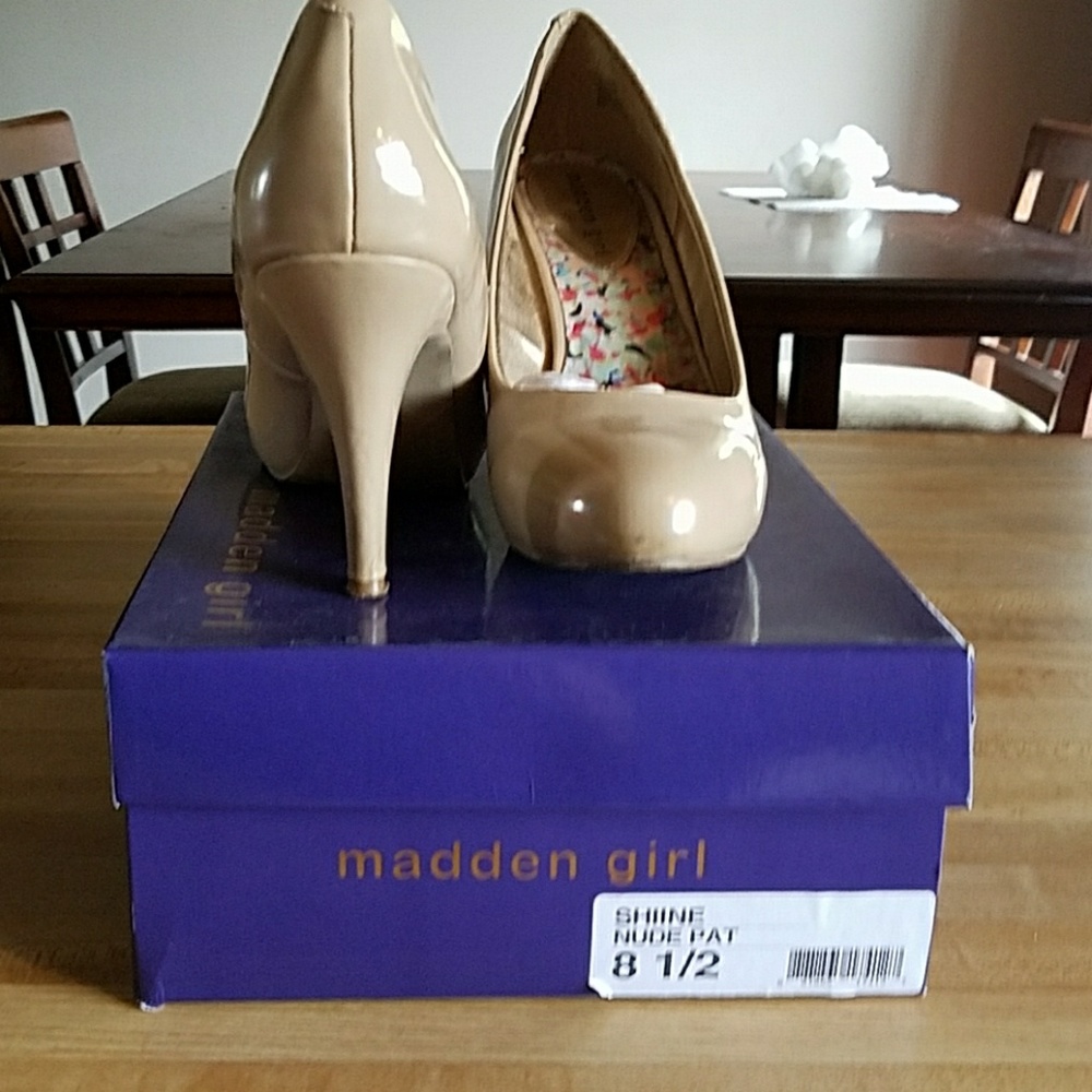 Madden girl Getta heels