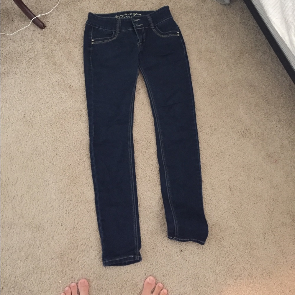 Jeans - Picture 2 of 4