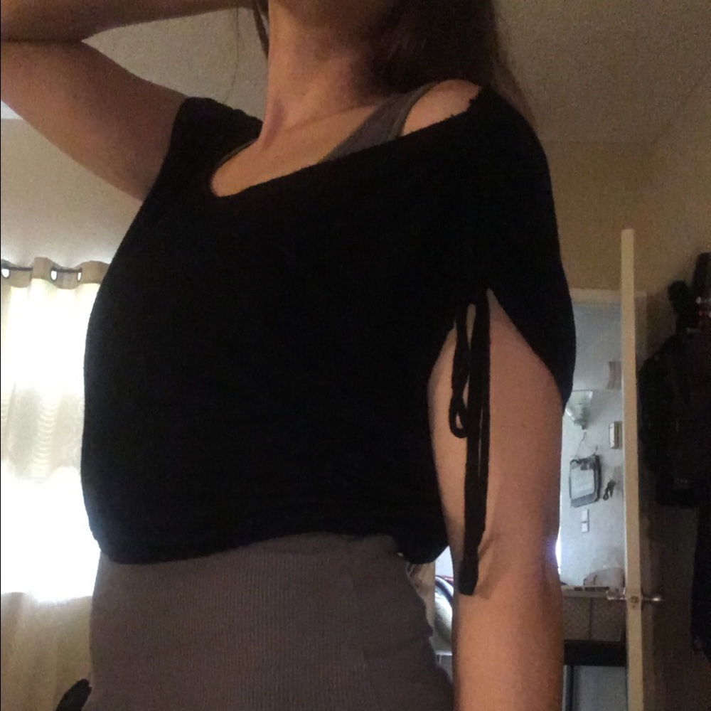 Black Crop