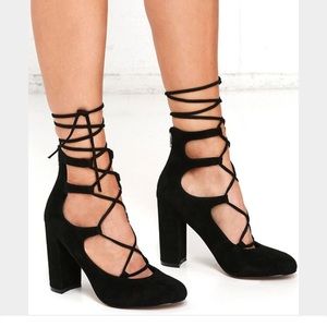 Steve Madden lace up pumps sz 9