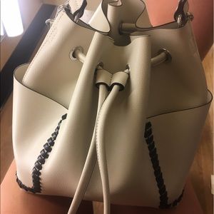 Adorable Zara bucket bag!!