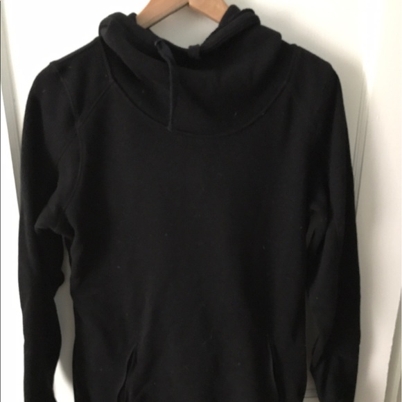 Black hooded sweatshirt - Picture 1 of 5