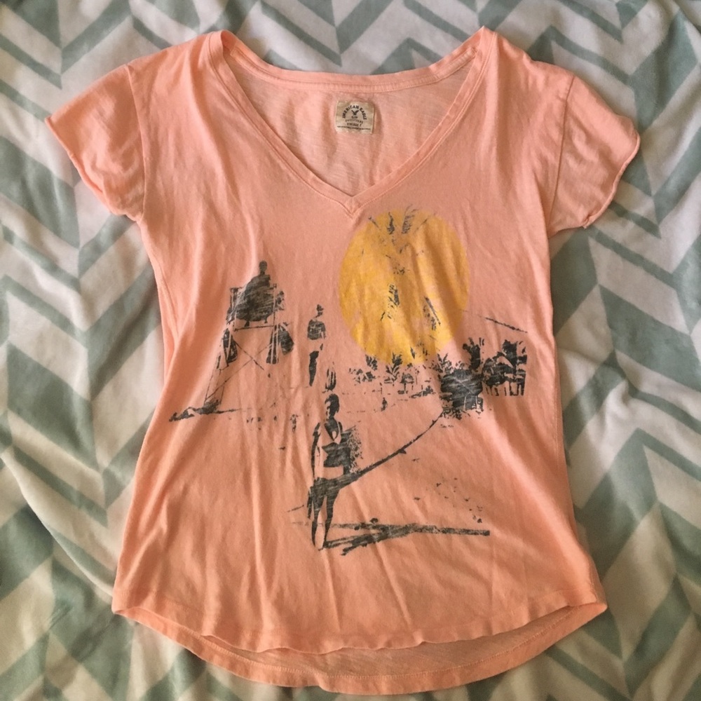 Bright, beach scene t-shirt