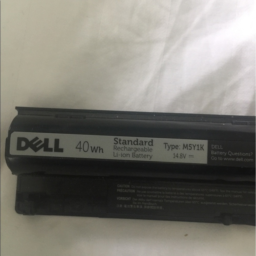 Dell Inspiron 5558 genuine laptop batter