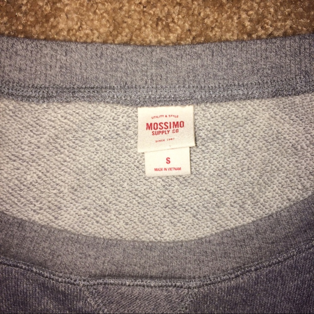 Grey sweater - Picture 2 of 3