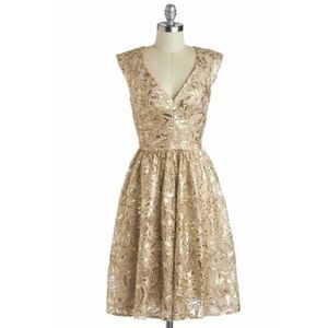 Twinkling at Twilight dress in champagne