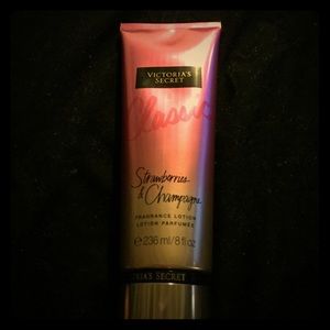 VS strawberries & Champagne
