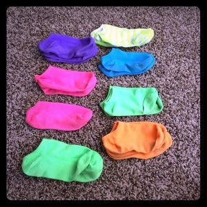 7 pairs of colorful socks!