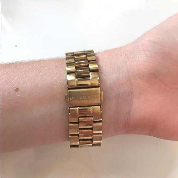 Women\'s Michael Kors watch