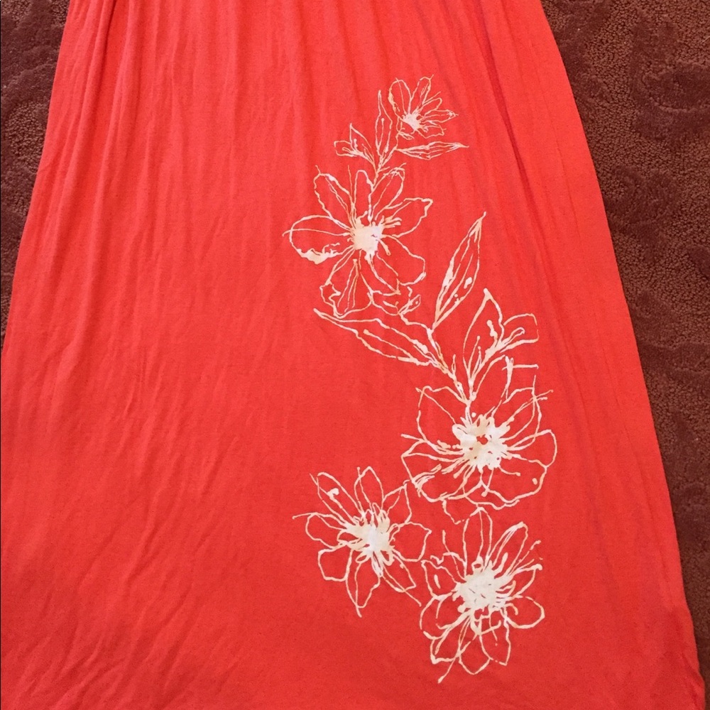 Dress - Picture 2 of 2