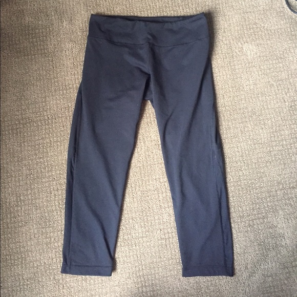 Zella Black Crop Leggings Size S - Picture 1 of 4