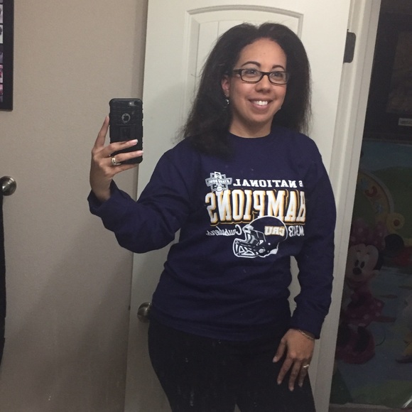 Meet the Posher - Picture 2 of 7