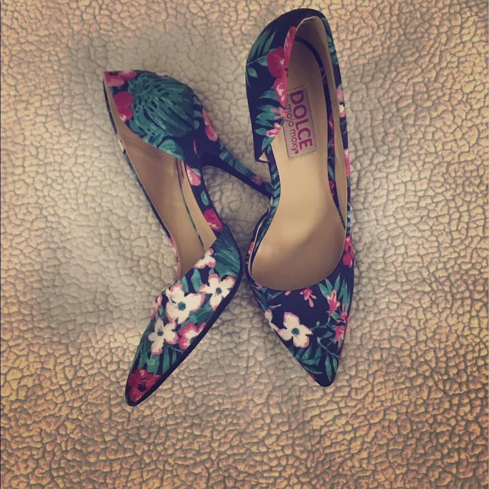 Floral Heels🌺👠