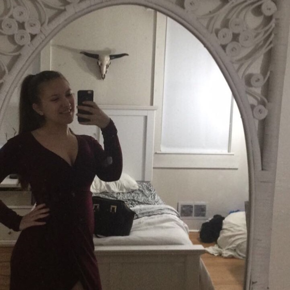 Meet your Posher, Carli