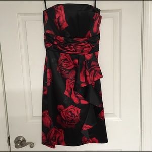 White House Black Market strapless dress size 00