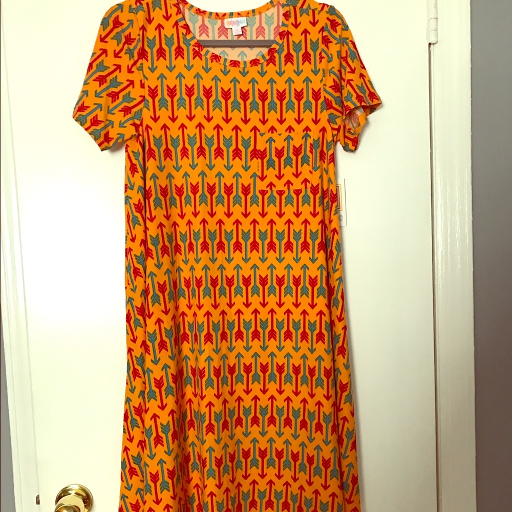 Lularoe Carly dress