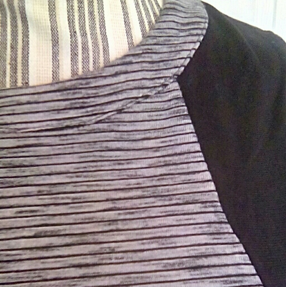 Divided H&M Form Fitting Dress NWT - Picture 3 of 7