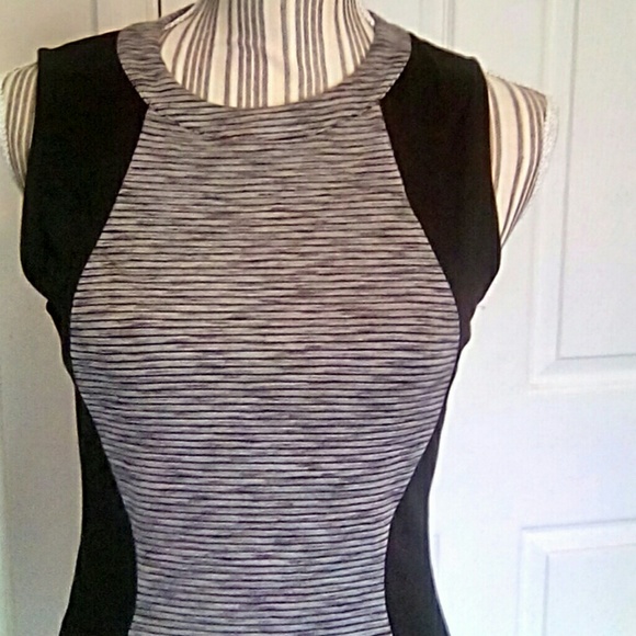 Divided H&M Form Fitting Dress NWT - Picture 2 of 7