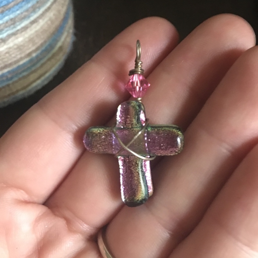 🚫SOLD🚫Handmade glass cross pendant