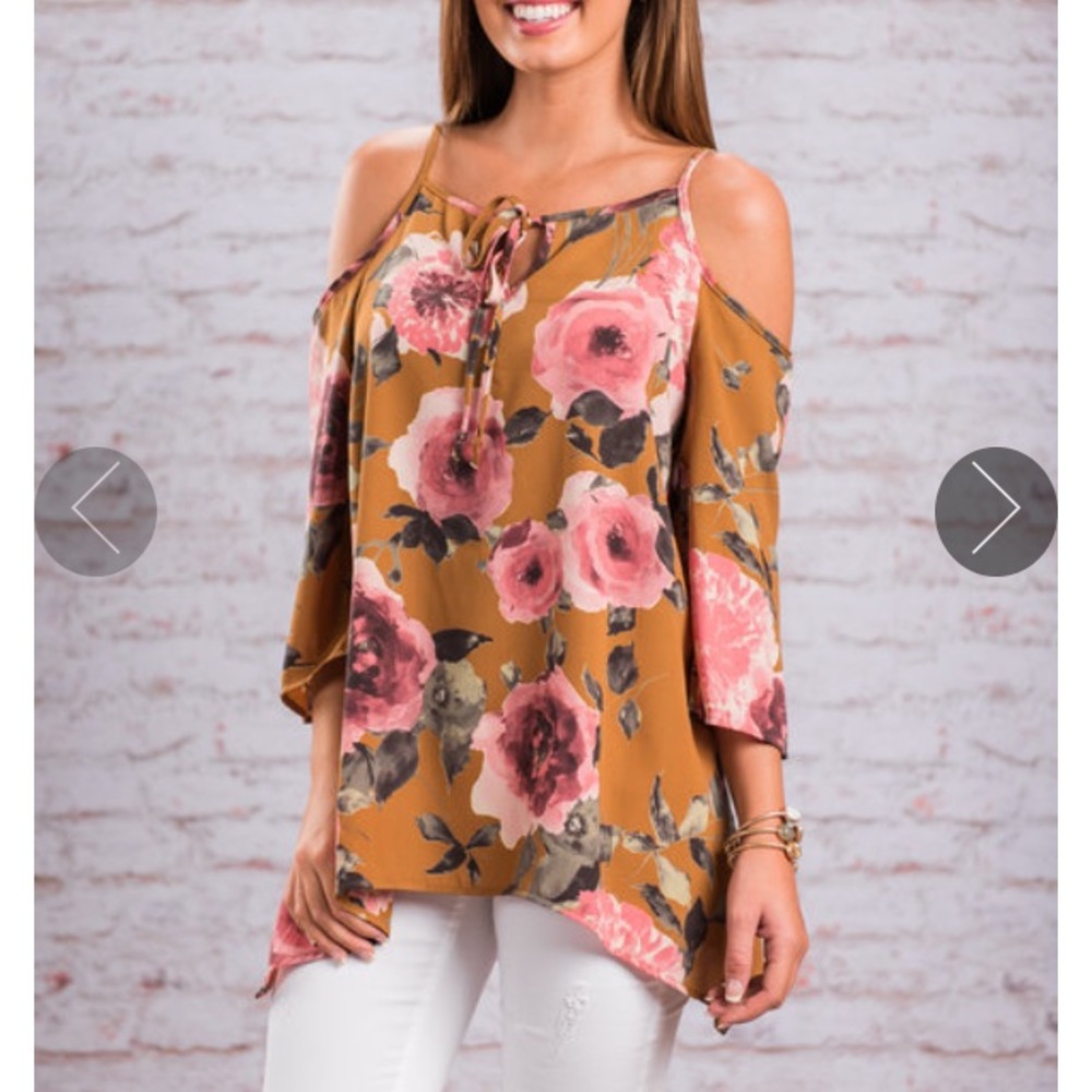 NWOT Floral tunic - off shoulder