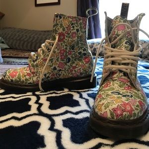 Doc martens floral never worn before