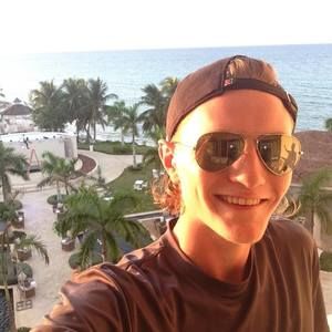 Meet your Posher, Gregory