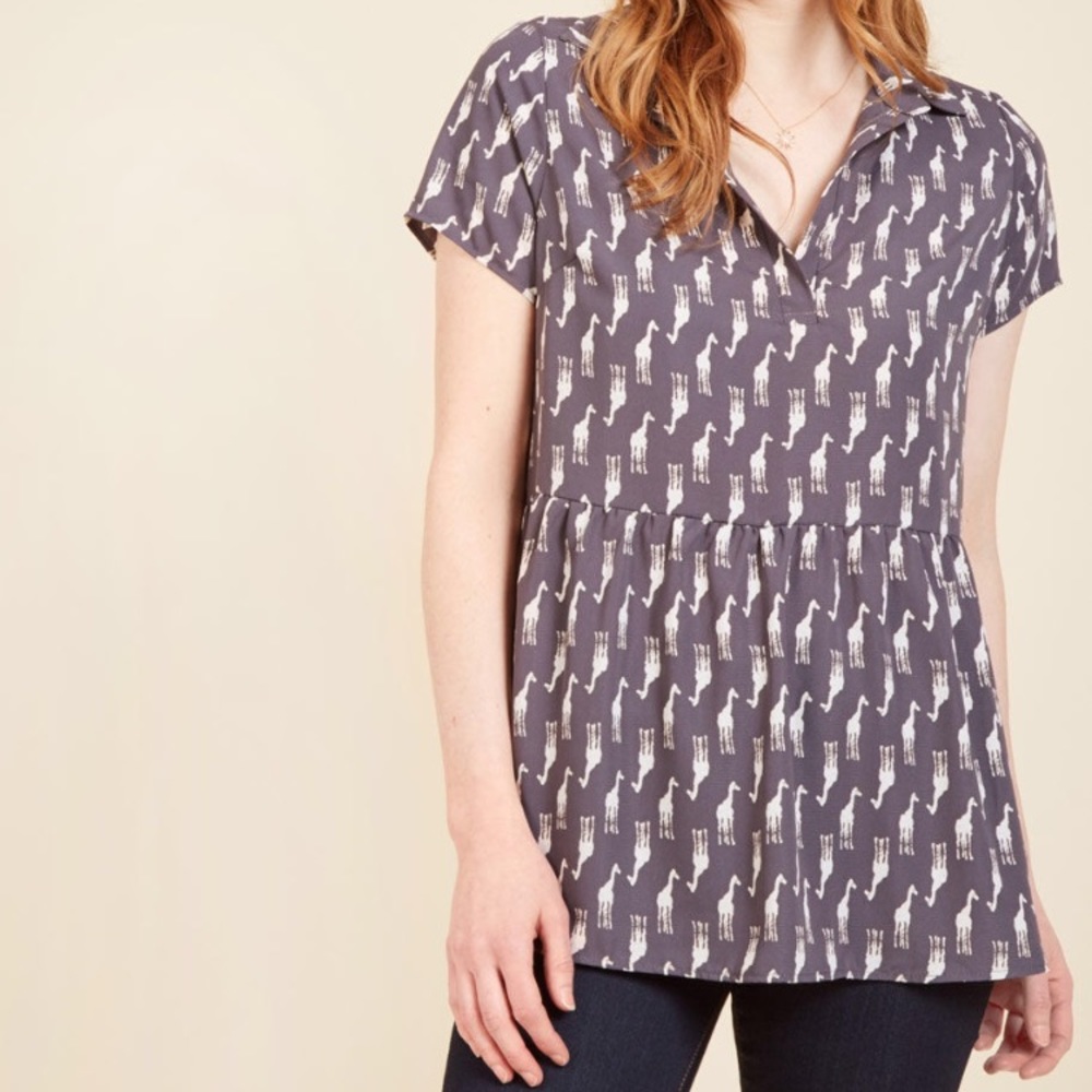 ONE HOUR SALE! Modcloth NWT Giraffe Shirt