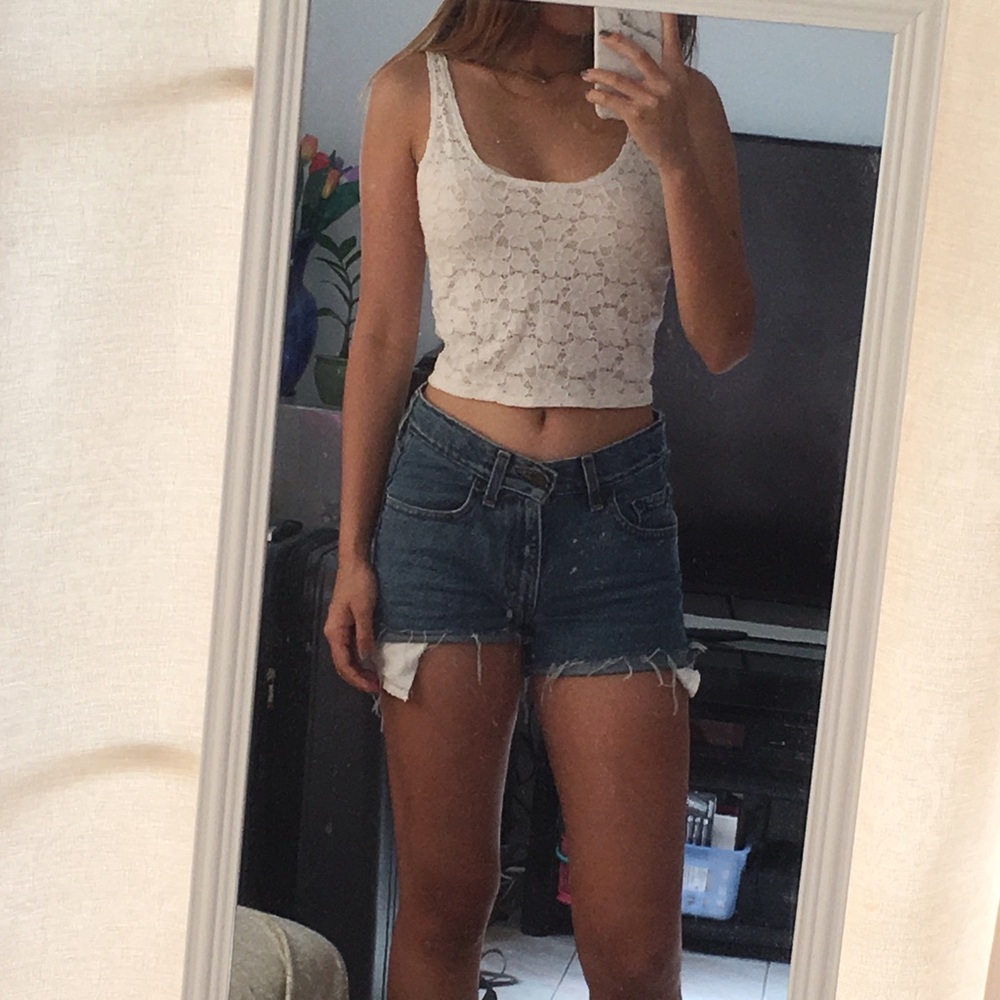 White & navy blue hollister crop top floral