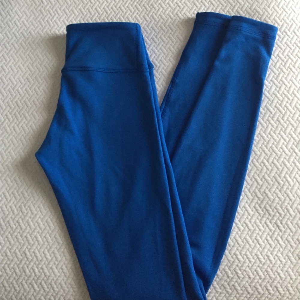 LULULEMON REVERSIBLE WUNDER UNDER TIGHTS SIZE 2
