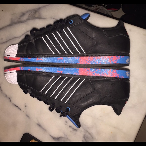 Lowtop Adidas - Picture 3 of 3