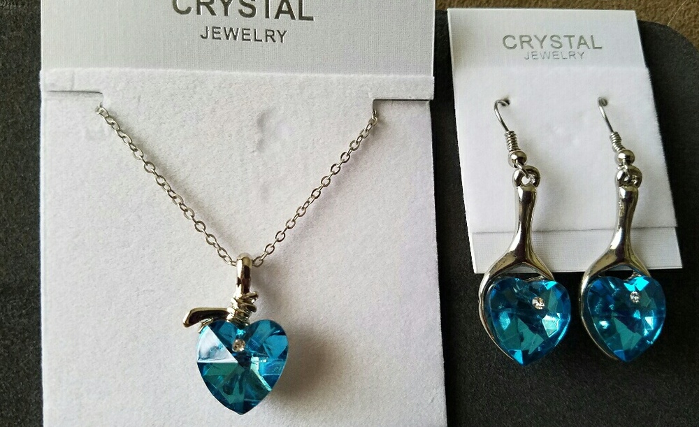 Brand new blue crystal necklace and earring set