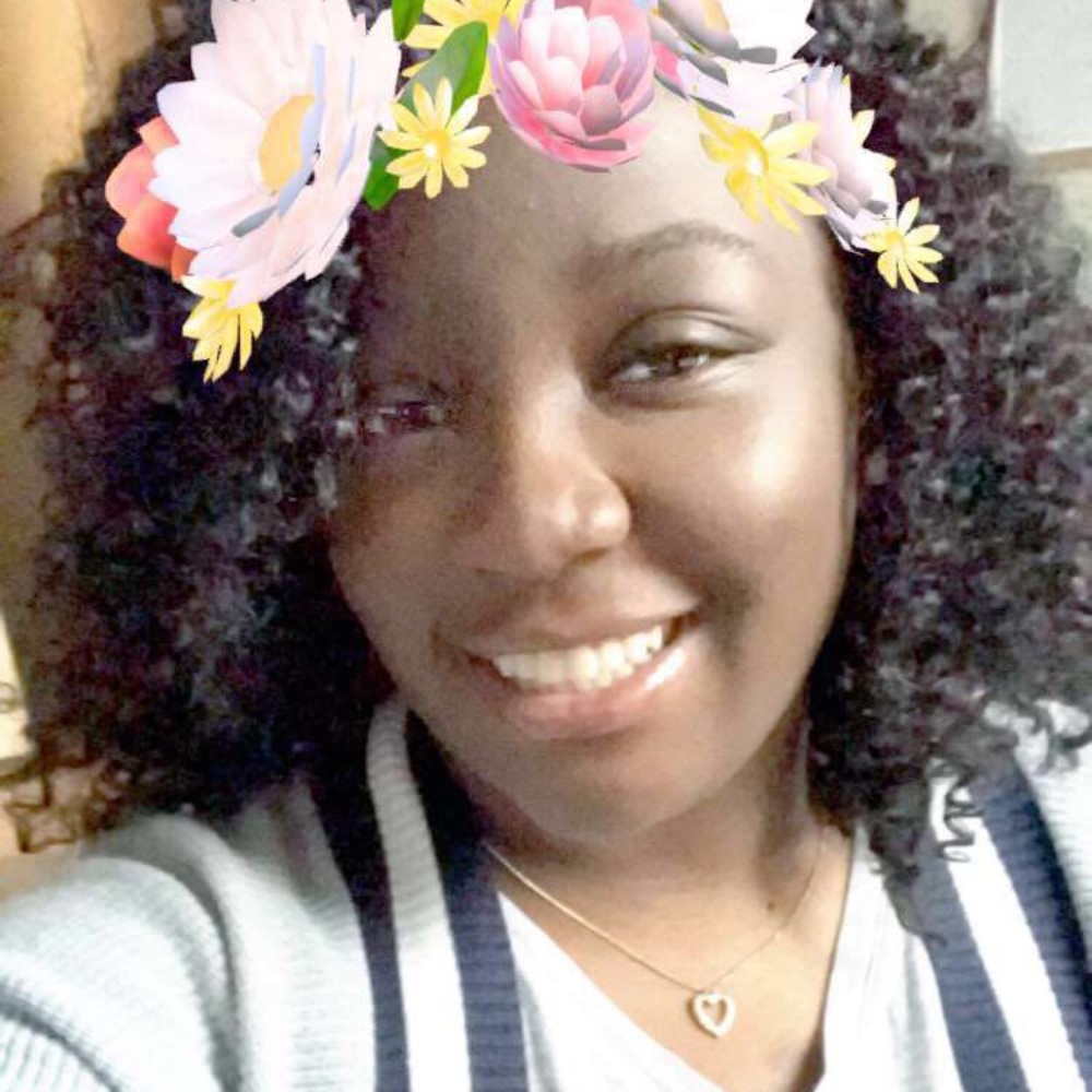 Meet your Posher, Mellary