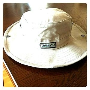 AUTHENTIC  AHEAD PERFORMANCE  HAT