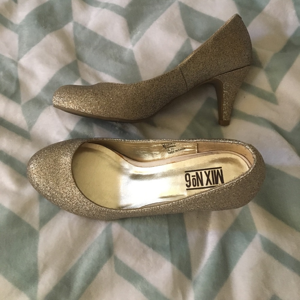 Sparkly gold heels