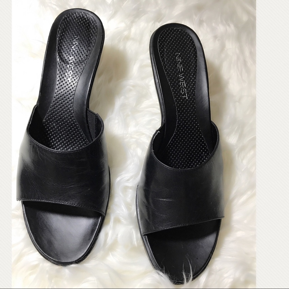 Nine West leather sandals