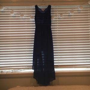 Navy high-low sun dress ☀️