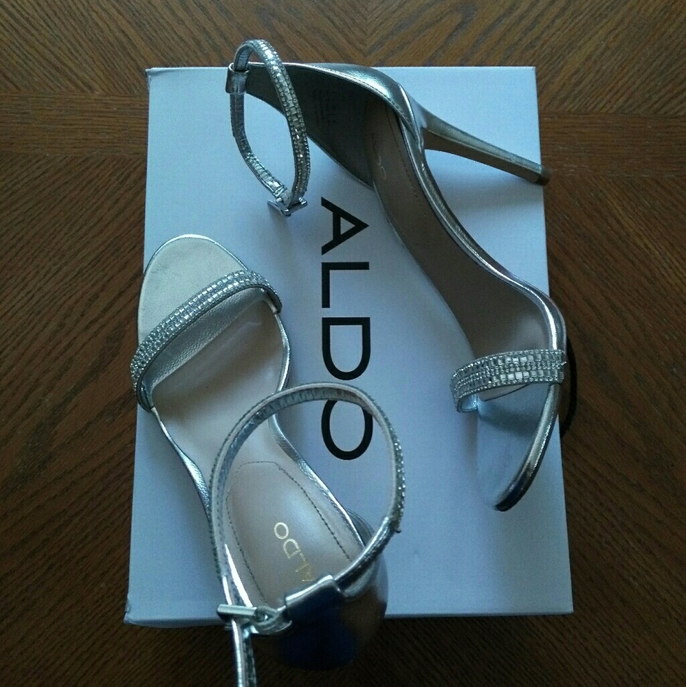 {Sold} Aldo "Ciasa" Silver Heels