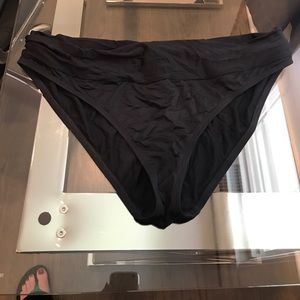 Size 16 la Blanca bikini bottoms.