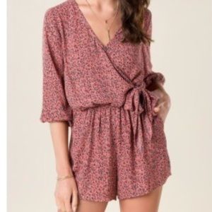 Francesca's NWT Romper