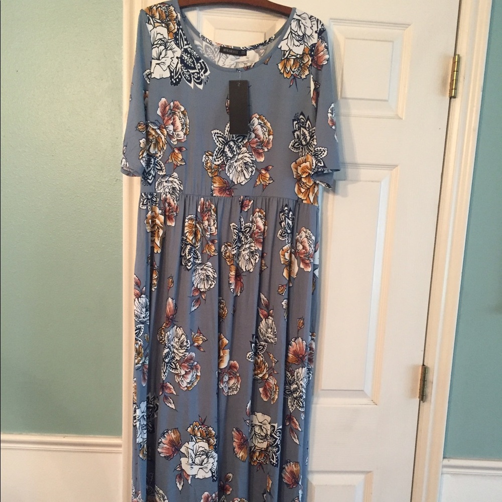 NWT Boutique Floral Maxi