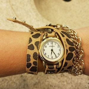 Geneva leopard print watch
