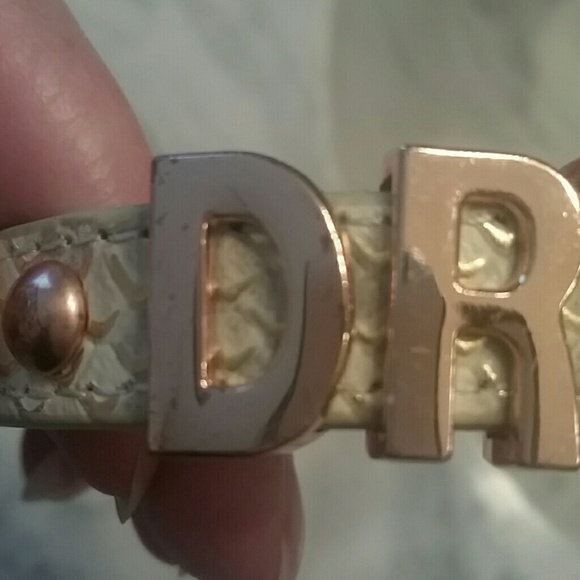 BCBG "DREAM" statement bracelet rose gold - Picture 4 of 4