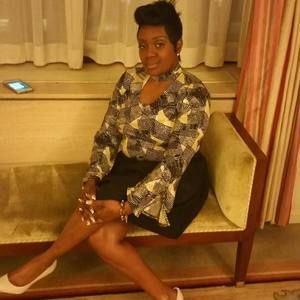 Meet your Posher, Valerie