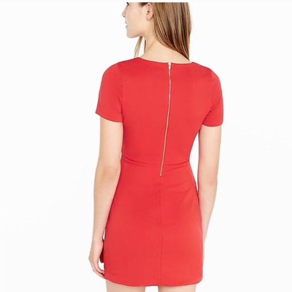 Red dress - Picture 2 of 5