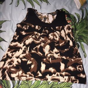 (SOLD) Cute Silk Top!