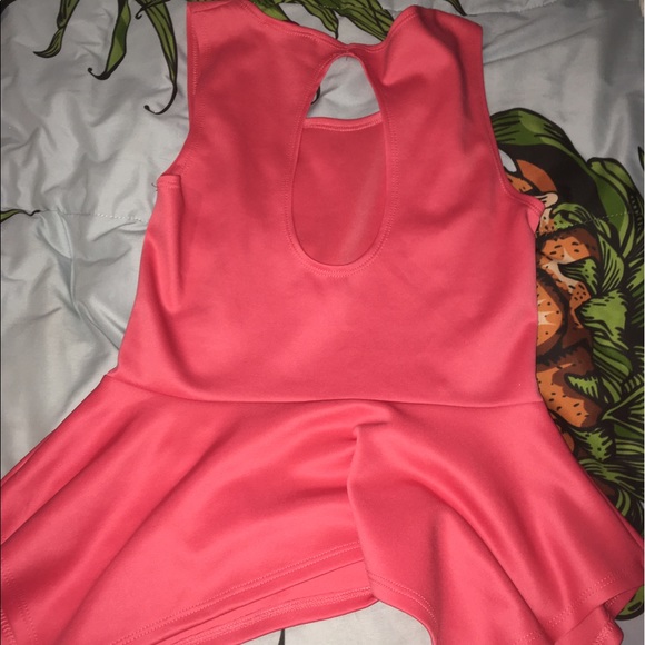 (SOLD) Amazing condition pink blouse - Picture 2 of 2